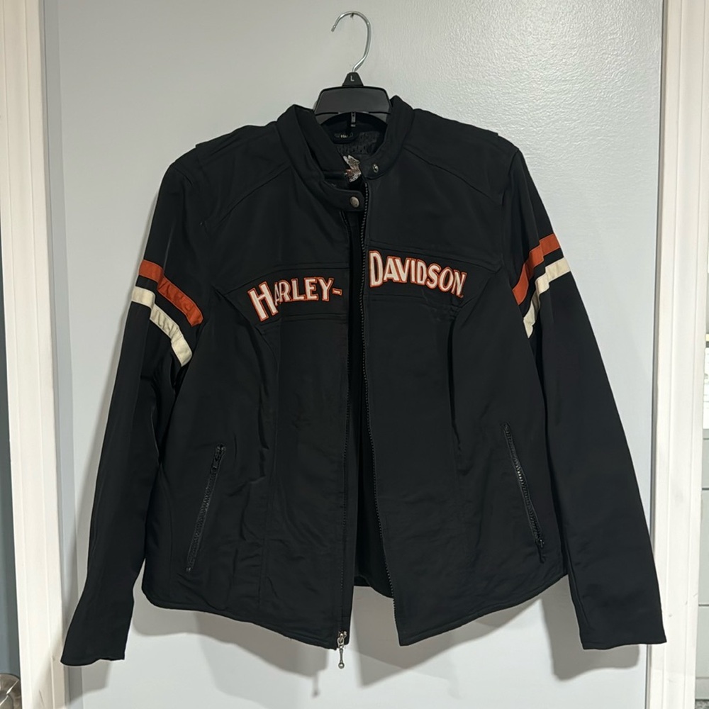 EUC Harley & Davidson jacket & vest combo.  Worn couple times only.
